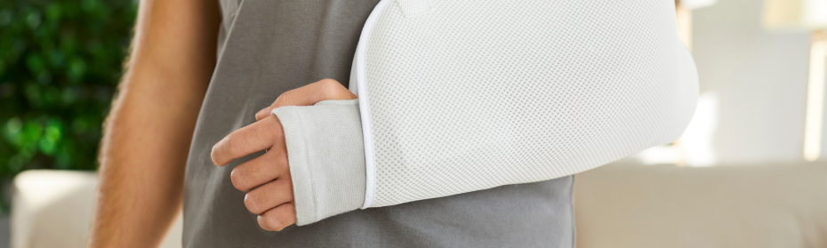 personal injury victim with arm injury